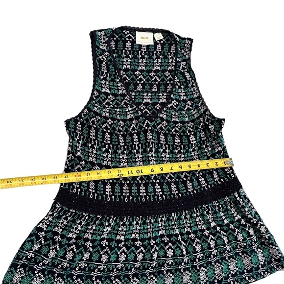 ANTHROPOLOGIE Maeve Cammie Embroidered Eyelet Peplum Tank Top Size Medium - Picture 15 of 17